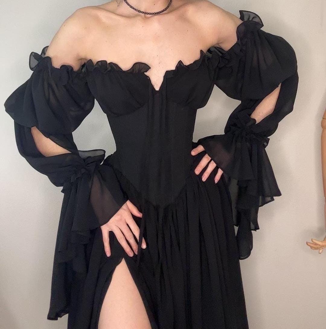 Maisoncelon offshouldersweat上下セットblack DRESS – célon