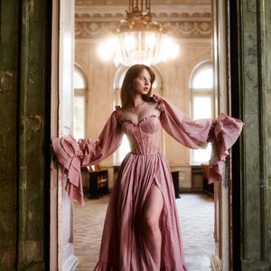 Dress with corset, cotton dress, wedding dress, pink dress, dress with embroidery, untouched sleeves, volume skirt, dress with cups