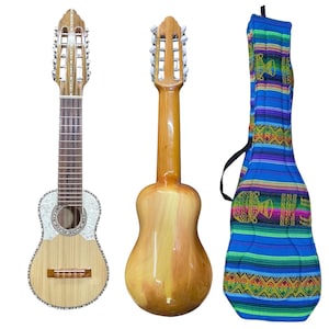 Authentieke Andes-charango in jacarandahout – traditioneel Boliviaans muziekinstrument