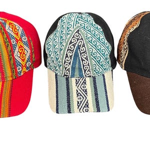 Gorra Aguayo Andina, Estilo Artesanaal en Ajustable