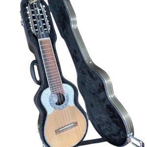 Charango One Piece Tago Holz 39 cm Kofferwaage