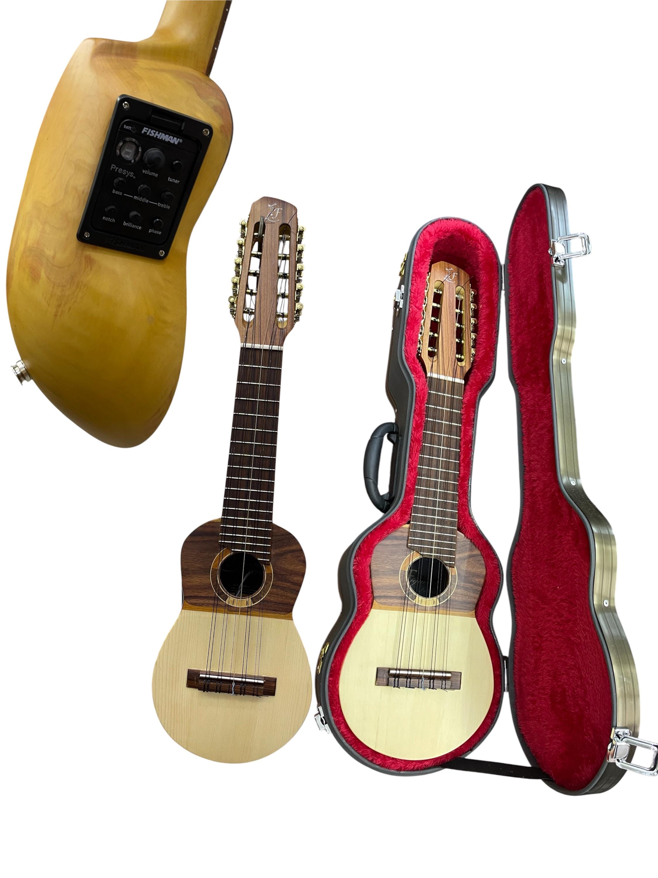 【希少品】　チャランゴ 民族楽器　ケース付属 送料込み Amazon.co.jp: 【 CHARANGO EL CHASQUI 】ハードケース付き 民族楽器