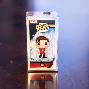 Tom Holland Funko Pop - Etsy