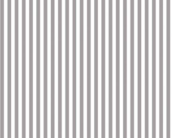 1/4" Stripe Gray, Riley Blake Designs Basic Fabric C555 Gray - Gray and White stripe, sold by the half yard