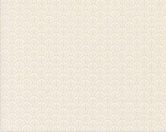 Agatha Road Ghost Multi 35415 11 by Fig Tree Co for Moda - sold by the half yard, Scallops Blenders