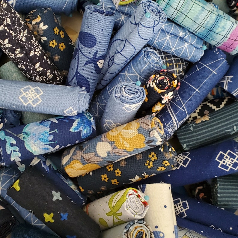 Blue Fabric Scraps Bundles of 6 13 or 20 Quilt Fabrics Blue Etsy
