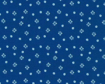 Daisy's Bluework by Debbie Beaves: Cotton Quilting Fabric by Flowerhouse for Robet Kaufman  FLH-21272-9 Navy,  sold by half yard