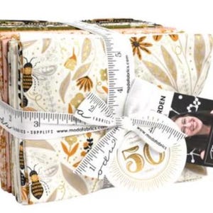 Bee Garden Fat Quarter Bundle by Gingiber for Moda, 28 Fat Quarter Bundle plus 1 panel for Moda Fabrics