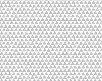 Purrfect Day Triangles by Riley Blake Designs, Geometric Gray White Triangles, 100% Quilting Cotton Fabric Sold by Half Yard, C9904 White