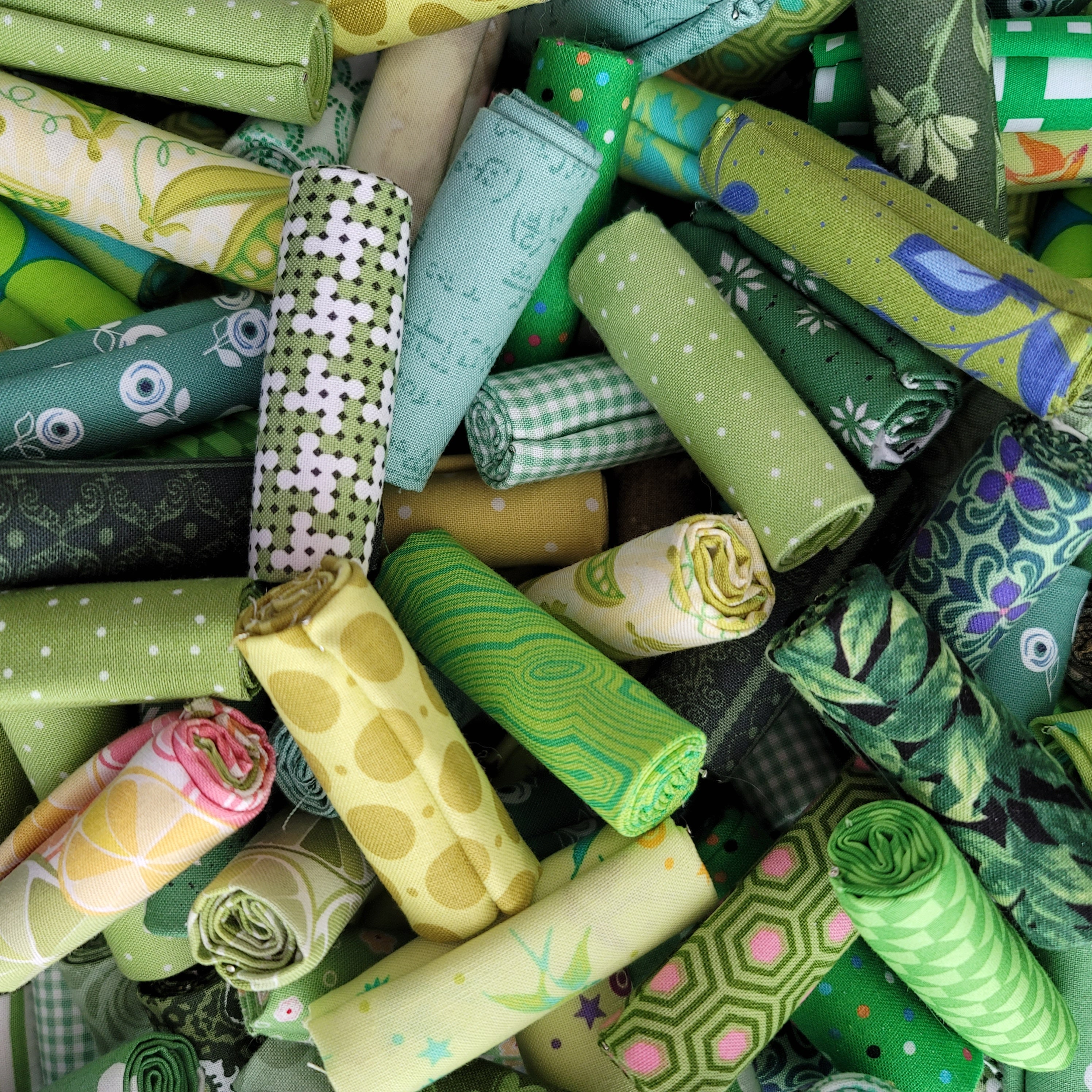 Green Fabric Scraps a Half Dozen or a Bakers Dozen Quilt Etsy