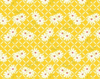 Adel In Summer Trellis Yellow quilters cotton by the half yard, Designer: Sandy Gervais, Riley Blake Fabrics C13391-Yellow