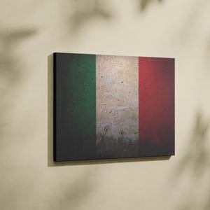 Italy Flag Canvas Wall Art, Italian Flag Print Home Decor Wall Art, Aesthetic Room Decor Italy Gift For Office, Living Room Art Print