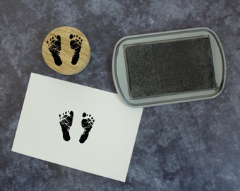 Baby Footprint Rubber Stamp Stamp - Realistic - rubber stamp - baby stamp - baby shower stamp