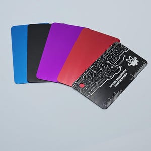 Benutzerdefinierte eloxierte Aluminiumplaketten - 2 "x 3,5" - Visitenkarten, Maschinenanhänger und mehr - hochwertige Eloxierung - Blau, Lila, Schwarz, Rot