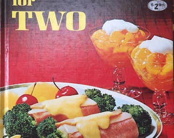 Better Homes and Gardens Cooking for Two 1968 vintage hardcover cookbook