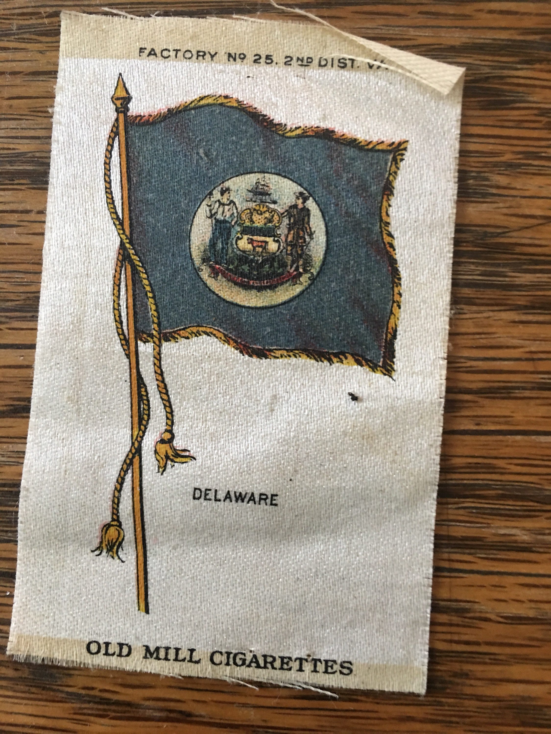 Delaware State Flag on Cigarette Silk