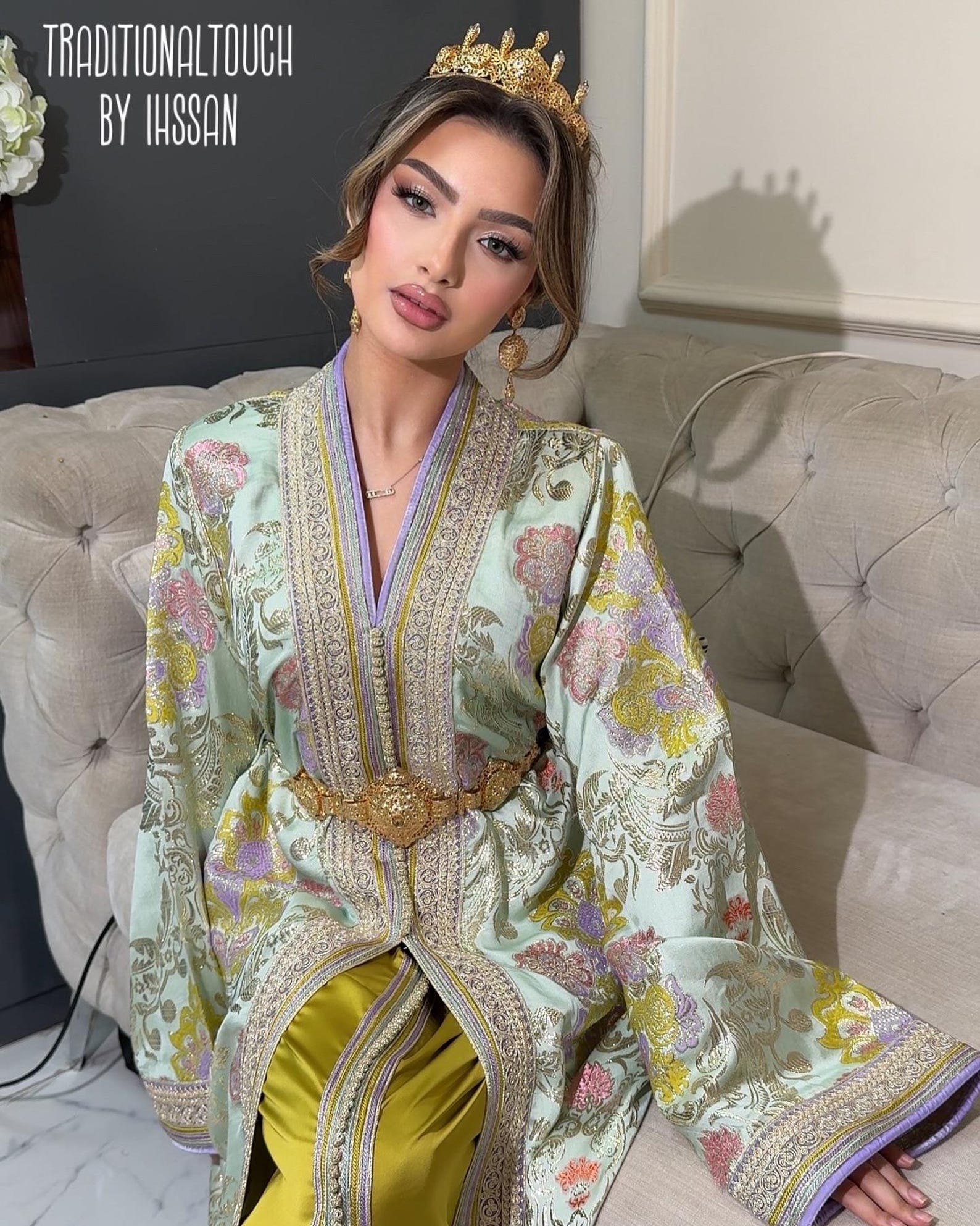 Flower design moroccan caftan
