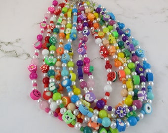Y2K necklace chocker - beaded pearl layered rainbow