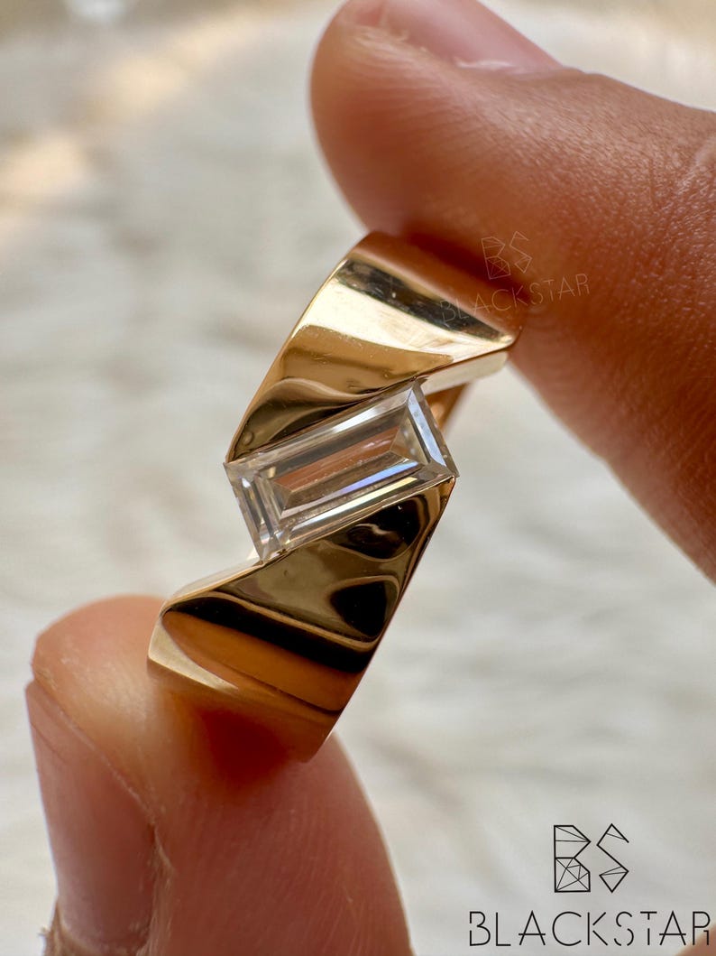 Men’s Statement Ring 7×3.50 MM Baguette Cut Lab-Grown Diamond | 14K Gold Solitaire Engagement & Wedding Band, Wedding Ring, Anniversary Gift Bild 6