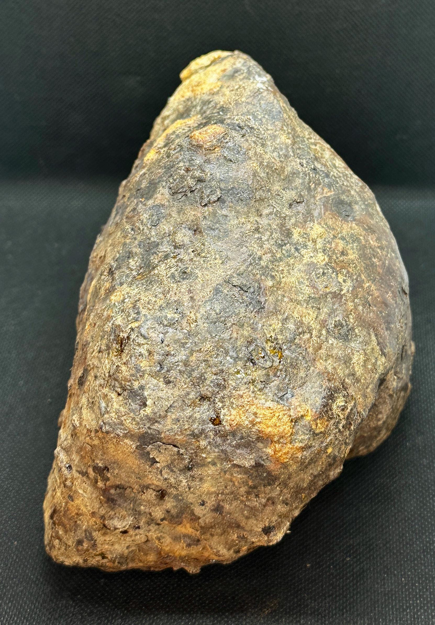 ムオニオナルスタ隕石原石標本 9,7 kg - Etsy 日本