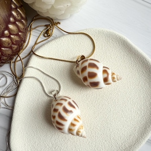 Natural Conch Shell Pendant Silver or Gold Necklace
