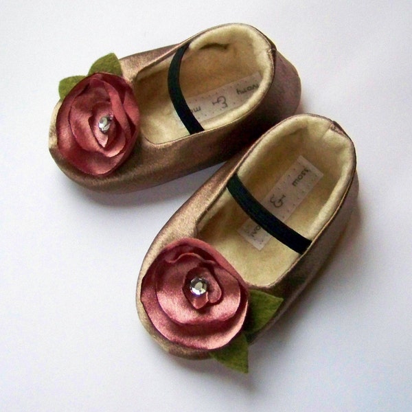 marcheline- little ballerina booties