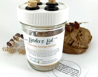 THE ORIGINAL Linda's Lid™ Metal Clay Syringe Holder© - Keeps Clay Syringes Hydrated