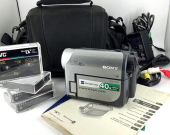Sony Handycam Video Camera Complete Kit accessories and Bag