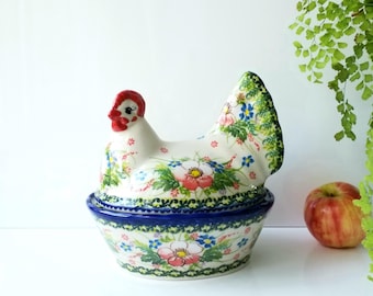 Polish Pottery covered Dish Hen. Apple blossom Pattern handpainted Stoneware