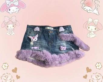 Purple faux fur trim denim shorts