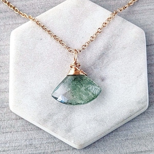Dainty Gold and Scenic Lodolite Pendant, Garden Quartz Necklace, Customized Phantom Quartz Jewelry, Unique Layering Necklace for Women