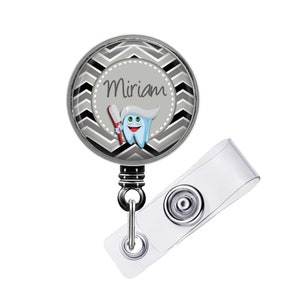 Bobine de badge rétractable - porte-identité en forme de dent et pâte d'hygiéniste dentaire chevron en 6 couleurs personnalisés avec nom, monogramme, profession 394