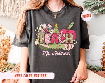 Camiseta navideña para profesores con colores cómodos, camiseta personalizada para profesores en vacaciones, regalo personalizado para profesores en Navidad, bonita camiseta de invierno para profesores, camiseta para fiestas escolares
