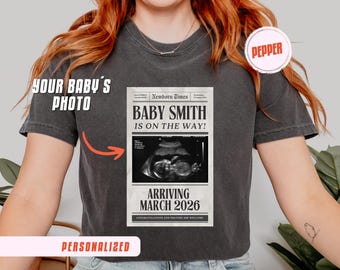 Camiseta personalizada con anuncio de embarazo en periódico: Colores cómodos para revelar el bebé
