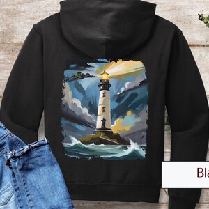Hoodie med fyrmålning, "Var ljuset", inspirerande citat, stormigt väder