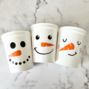 Snowman White- 16oz Styrofoam Cups