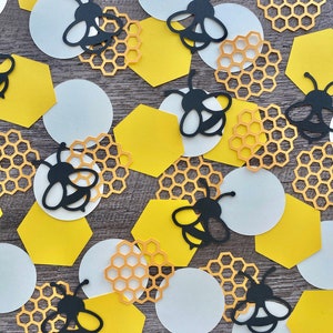 Large Bee Confetti Set Of 100- Babyshower, Birthday, Party Decor