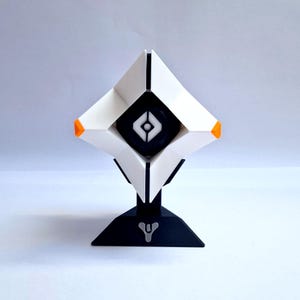 Lámpara LED fantasma impresa en 3D