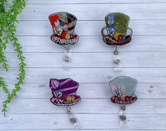 Porta-insignias del Sombrerero Loco