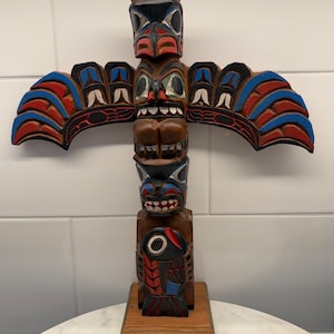 Vintage Pacific Northwest Totem Poles - Etsy