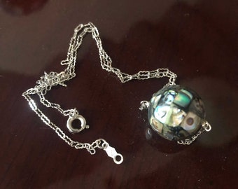 Abalone Choker, Sterling Silver, 15mm Paua Shell Mosaic Bead Set Inline on Fancy Keyhole Style Chain, 15-3/8" Long