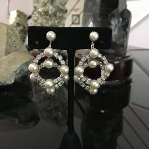 A Different Kind of Hoop Earrings, Vintage Crystal Rhinestones w/Pearl Accents, Bridal, Separate Circle Pendants, VGC