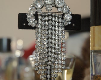 Vintage Waterfall Brooch Pendant, Early Kenneth Lane(?), Large Headlight Rhinestones, Dogtooth Prongs, Excellent Condition