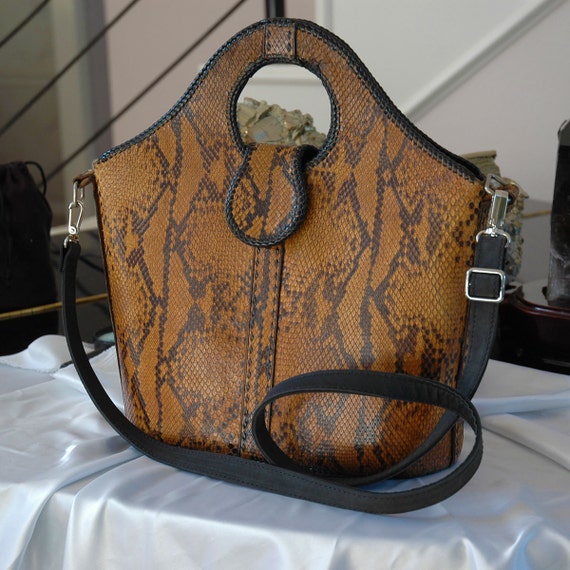 Handcrafted Natural Python Purse, Structured Hard… - image 2