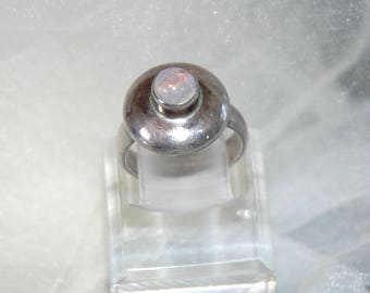 Retro Moonstone Ring, 925 Sterling Silver, Modernist Button/Nipple Design, High Dome, Size US 7.75, 5.6 tw, Excellent Worn Condition