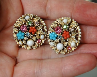ART (C) Flower Basket Earrings, Gold Washed White Enamel, Pastels, Fun & Feminine, Mint Condition
