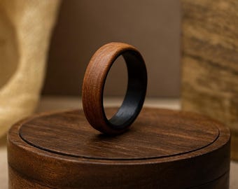 Holzring Robinie & Carbon, Handgefertigter Ring Herren Damen, Wooden Ring, Carbon Ring, Ehering Alternative, Geschenk, Jahrestag