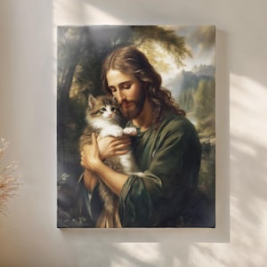 Puede incluir: Impresión en lienzo que presenta una pintura clásica de un hombre con cabello largo y castaño y barba, vistiendo una túnica verde, sosteniendo tiernamente un gatito mullido y multicolor. El fondo representa un bosque y montañas.