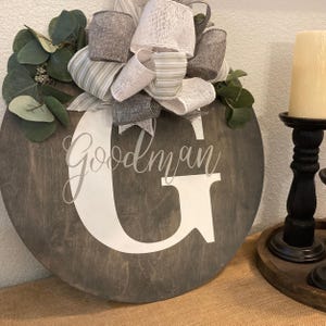 Last name Wood Front Door Hanger, Personalized Wood Sign