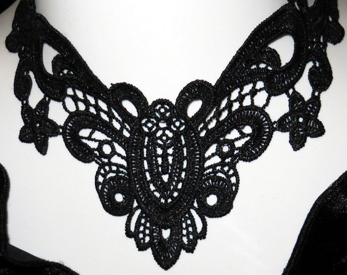 Lace Neo Victorian Steampunk Choker - Adjustable Black Gothic Venice Lace Necklace  - Black Lace Choker - Black Lace Collar - Gothic Choker